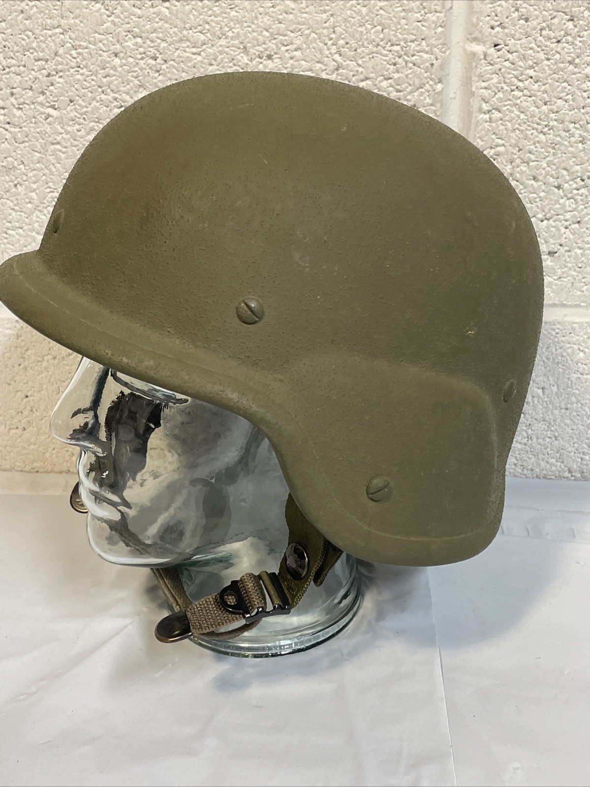1989 US Army Military PASGT Helmet Small OD Green S-2 NICE Sioux Mfg Chin Strap