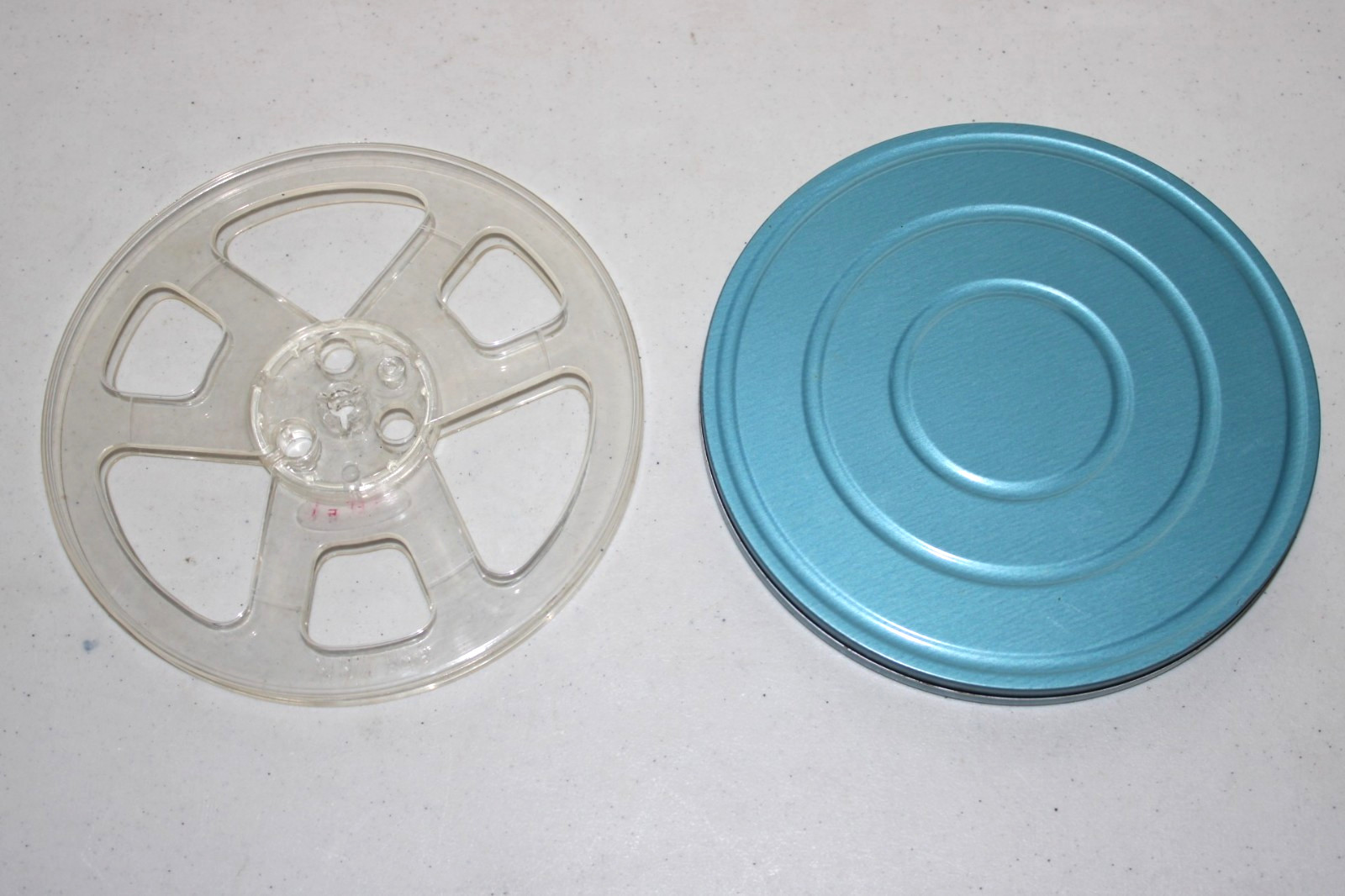 Vintage 7" (Diameter) Blue Metal Film Canister Case w/ Emtpy Plastic Reel