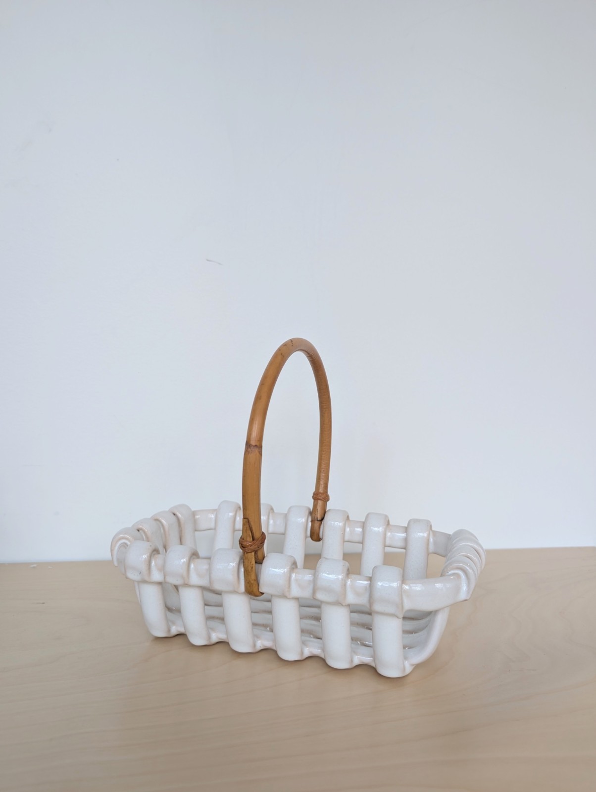 Baskets By Lydia Ceramic Terracotta Basket with Bamboo Handle