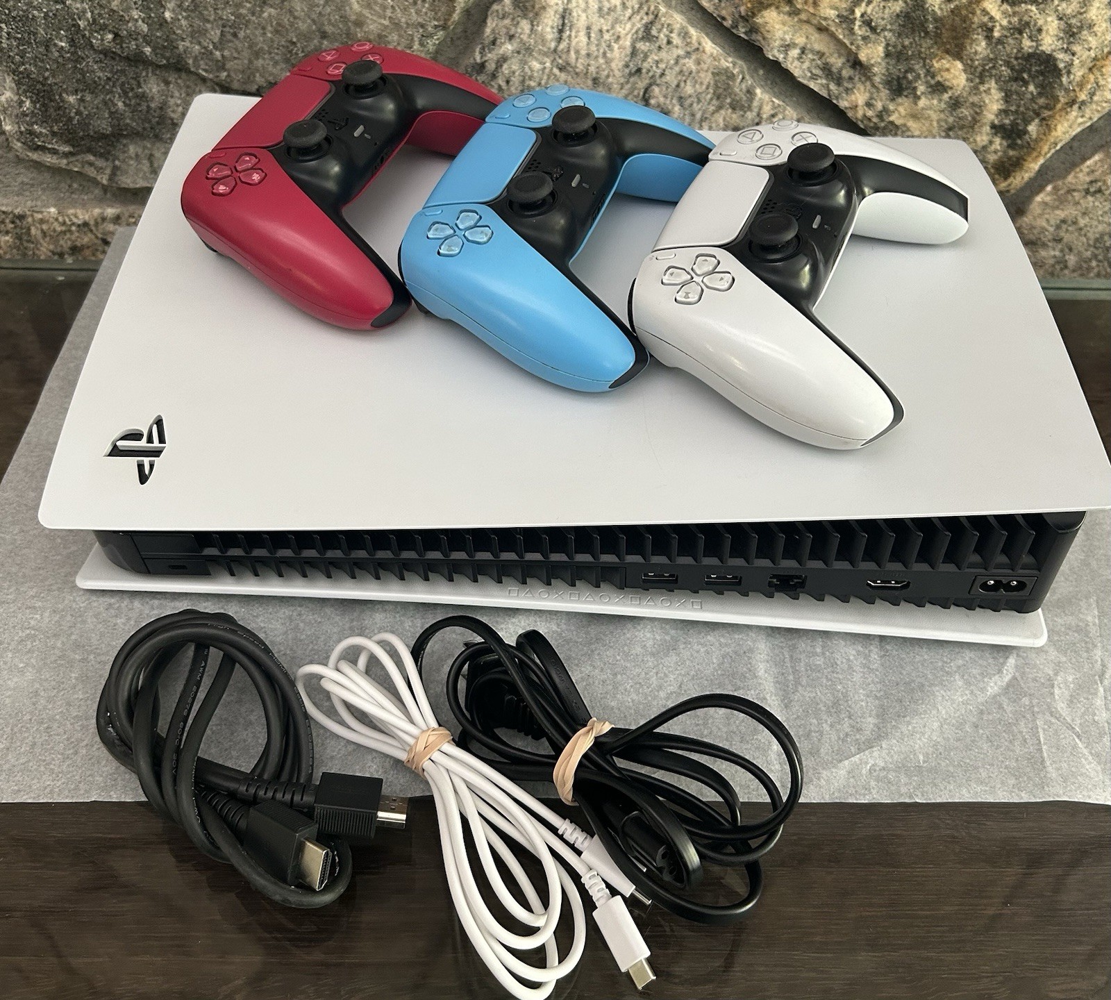 Sony PS5 CFI-1015A Console Bundle + 3 Wireless DualSense Controllers + Cables