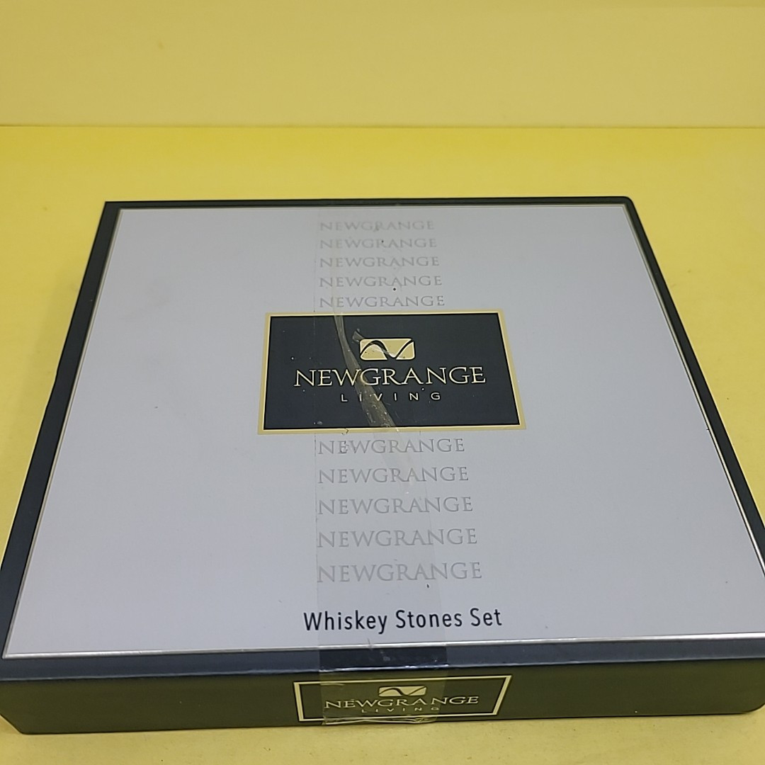 NEWGRANGE LIVING Whiskey Stone Set ICE Cubes TONGS Gift Box  Wedding, Home Bar