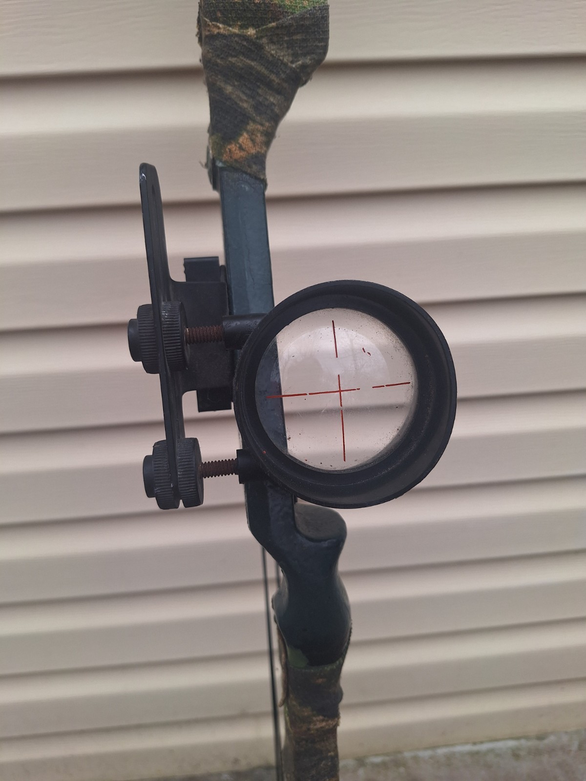Vintage Bear Archery Compound Bow – 1970s – No Stabilizer / No Release