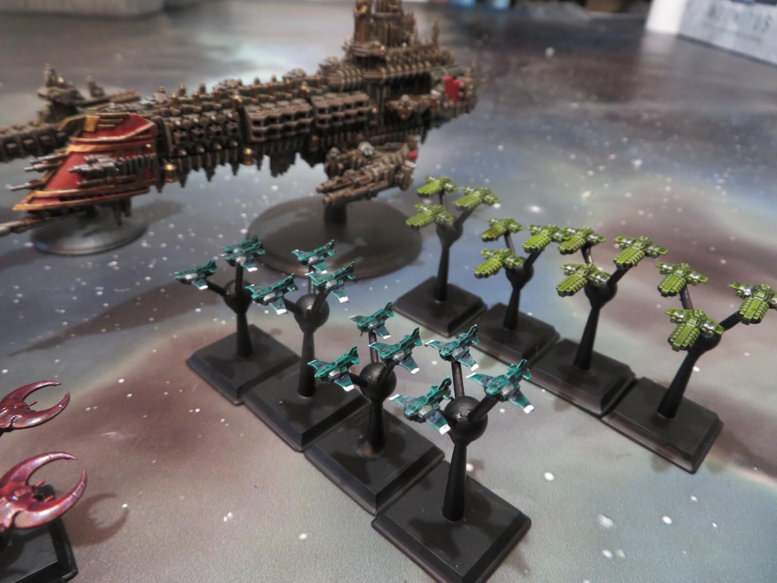 Human Fighters/Bombers (20 piece set) - Compatible with Battlefleet Gothic