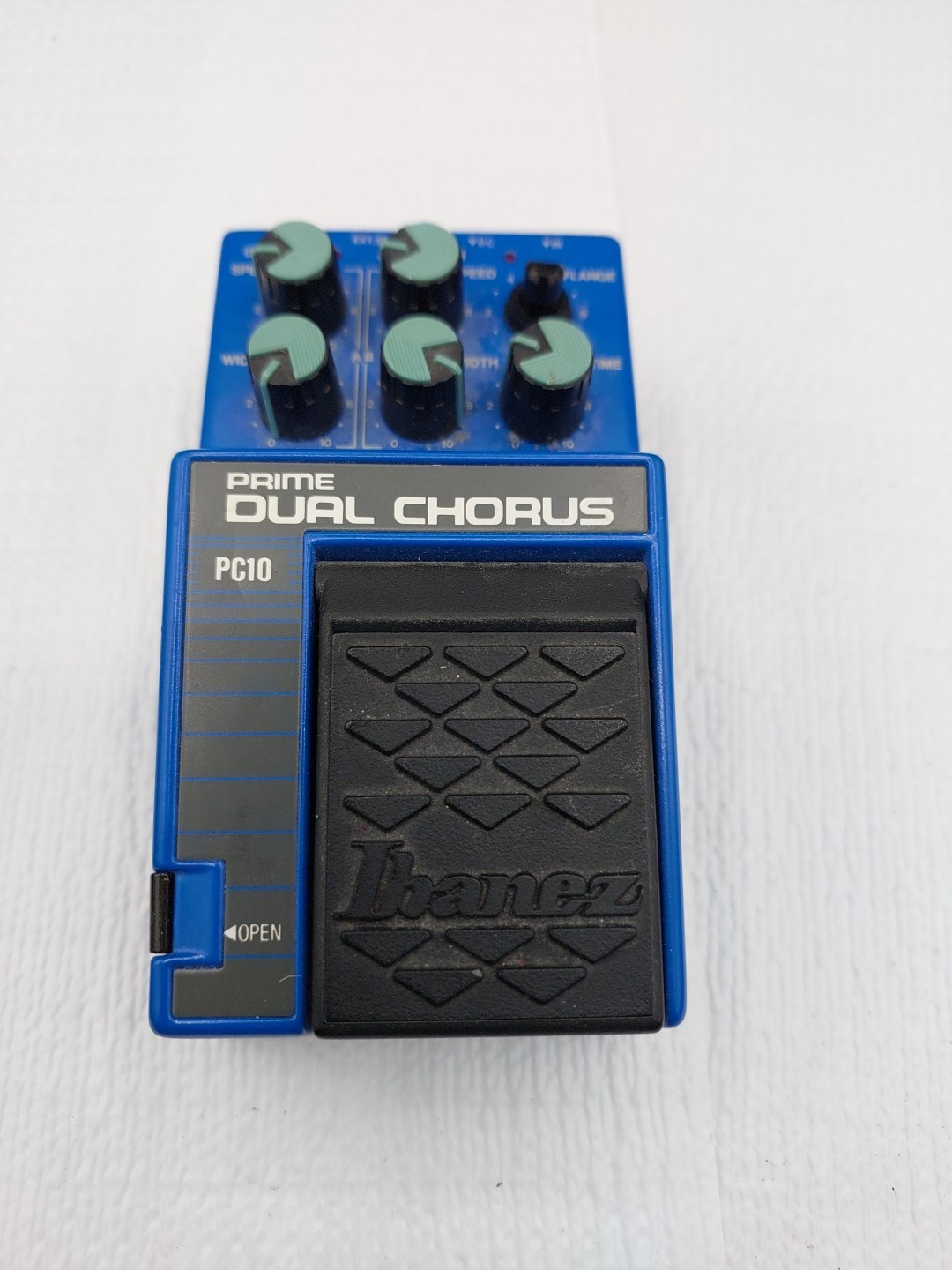 Ibanez PC10 Prime Dual Chorus Analog Vintage Guitar Effect Pedal READ DESCRIP.