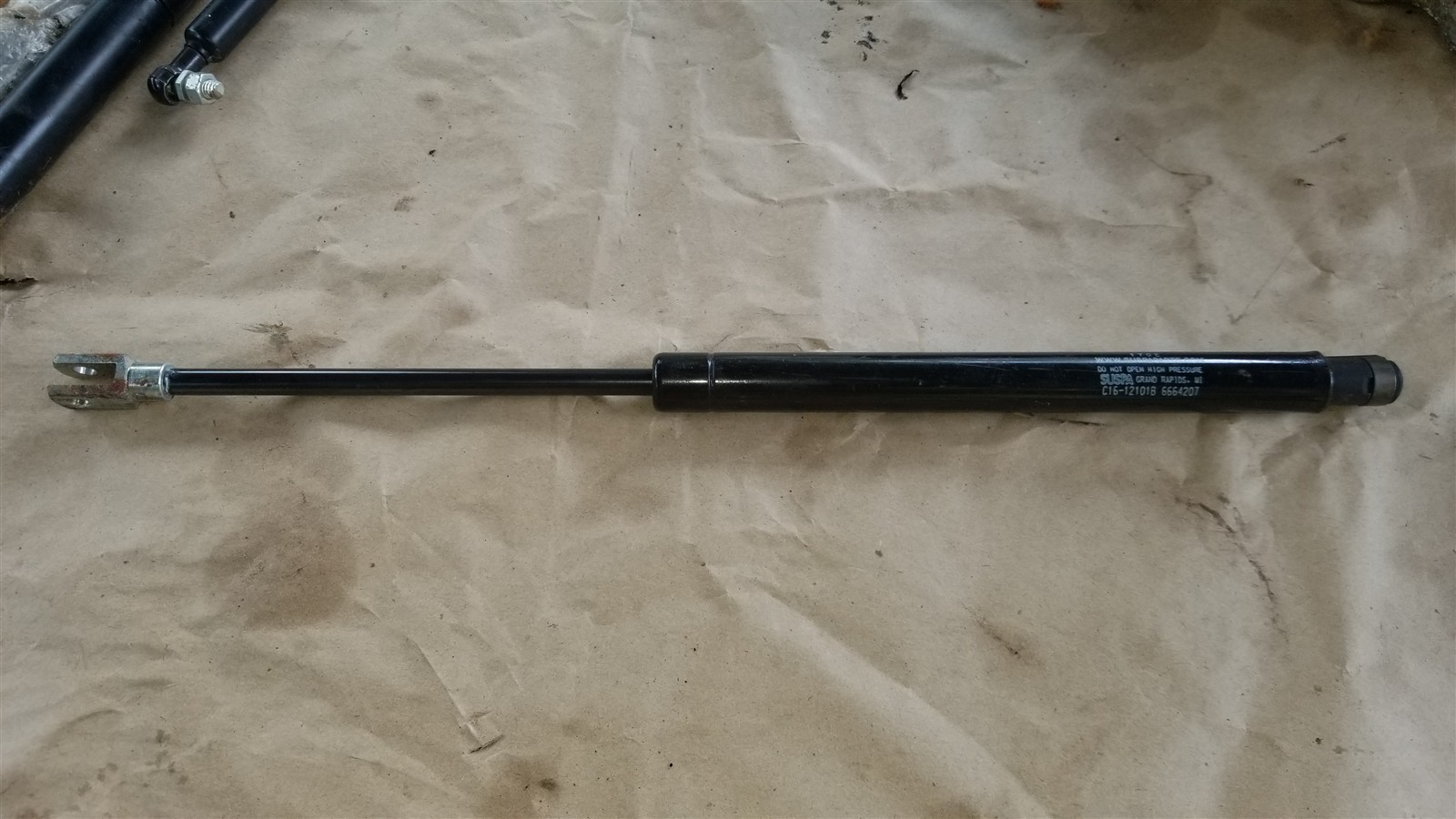 Bobcat Lap bar Spring 6664207
