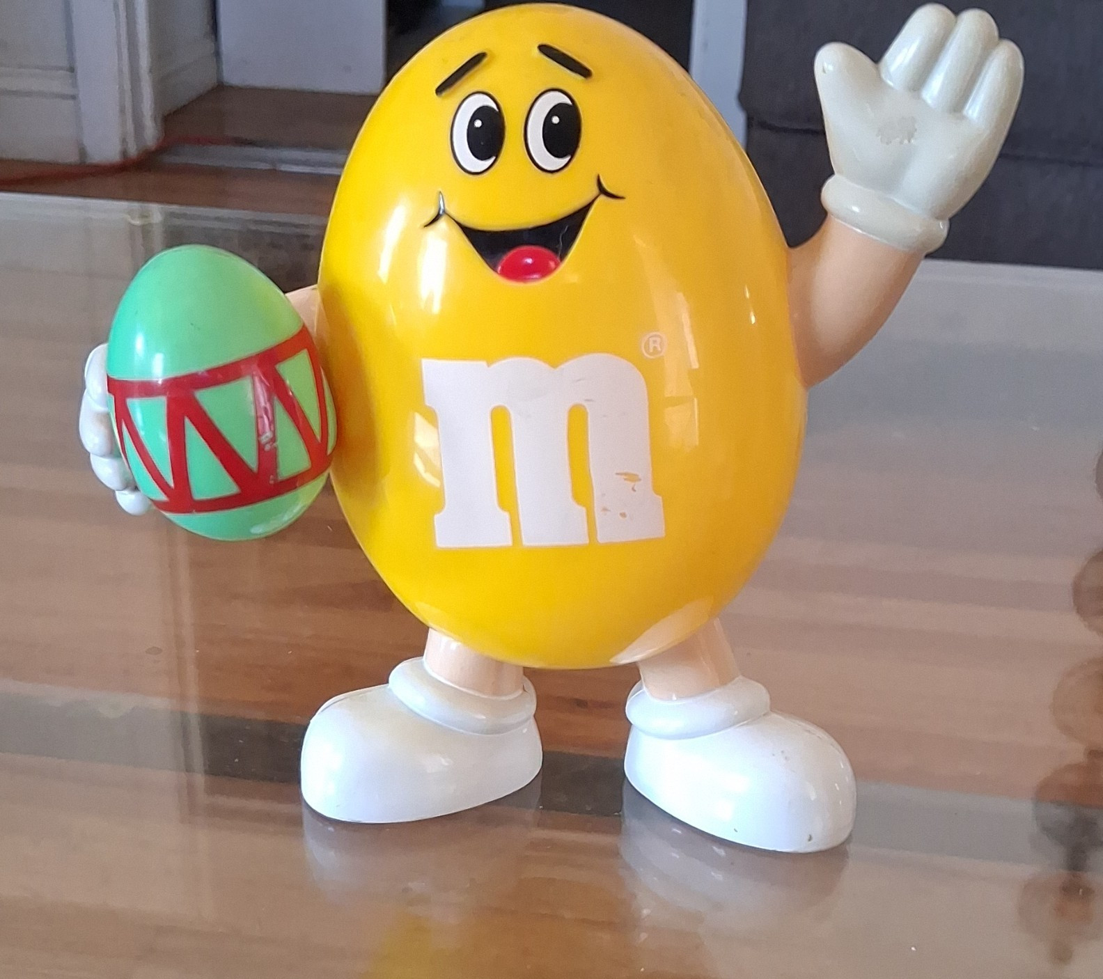 M&M's Yellow Character Plastic Figure w/ Green Egg Candy & Nuts Yellow Green