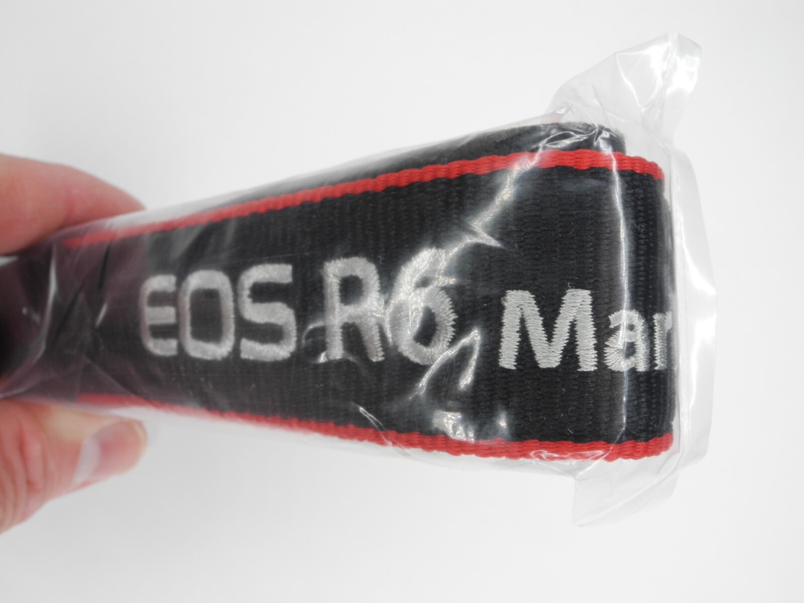 NEW Canon EOS R6 Mark II Genuine Camera Neck Strap