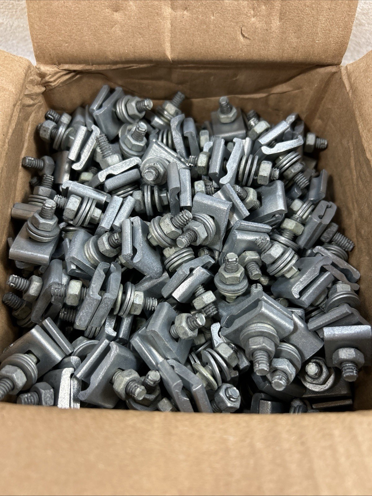Lot of 150 - PPC 26-09010 D Cable Lashing Clamp Bug Nut Both Sides Staked (6483)