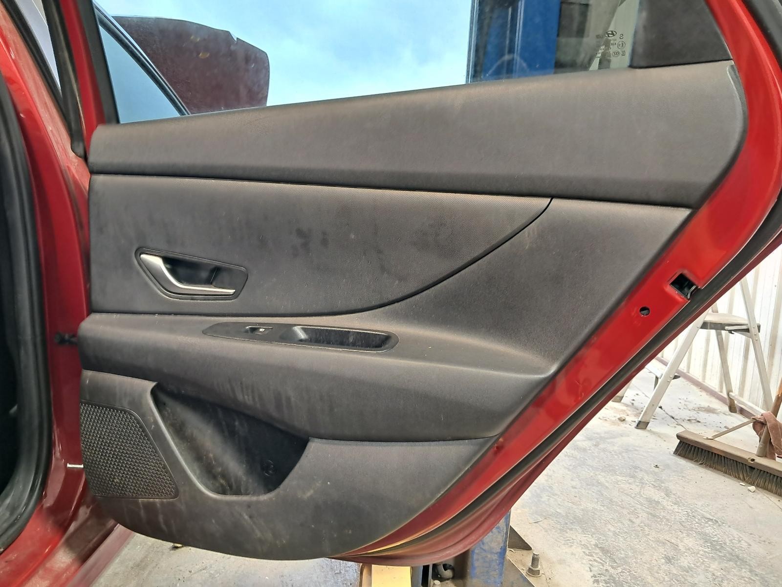 2023 HYUNDAI ELANTRA RR Door Trim Panel