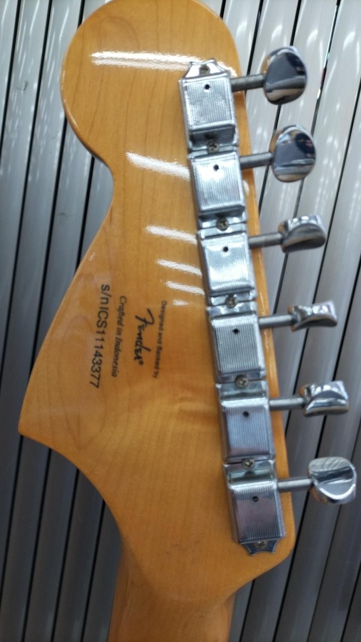 SQUIER VATAGE MOD JAGER electric guitar