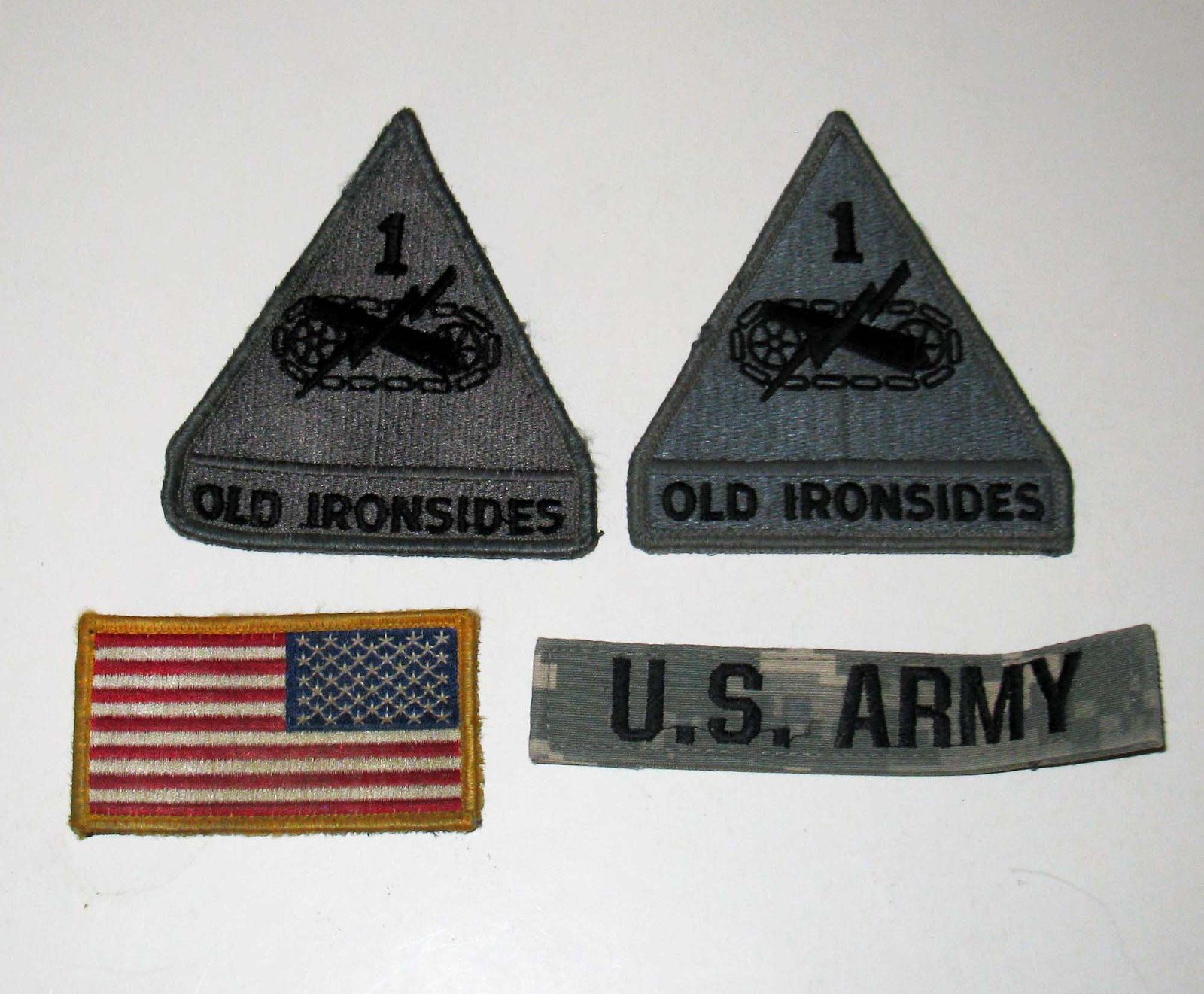 Lot of US Army U.S. Military 1st Armored Division Old Ironsides 1 Patches + Flag