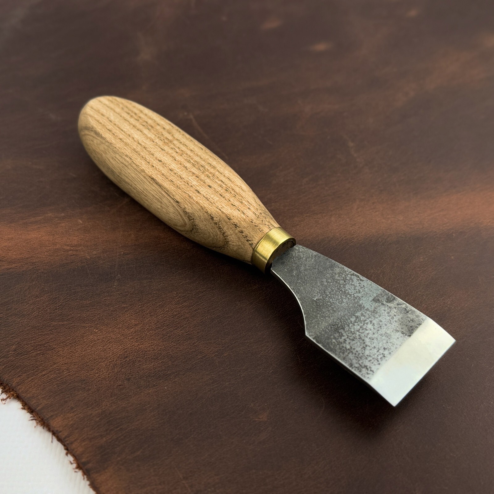 Hand-Forged Straight Leather Skiving Knife – Sharpened Tool for Leathercraft.