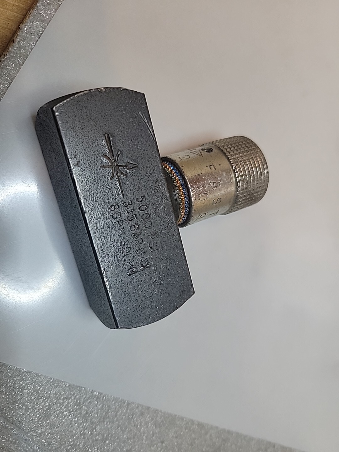 Parker N600S Needle Valve