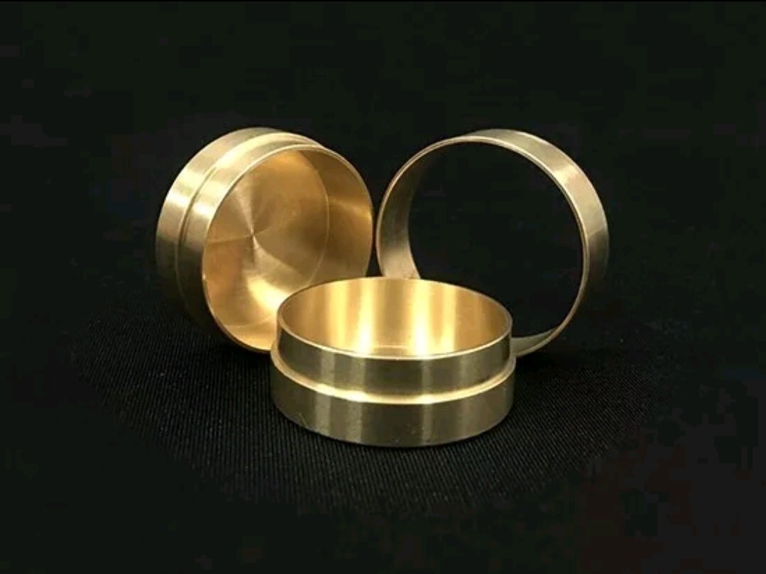 Magic Tricks Dynamic Coins Vanishing Quarter Version Close Up Trick