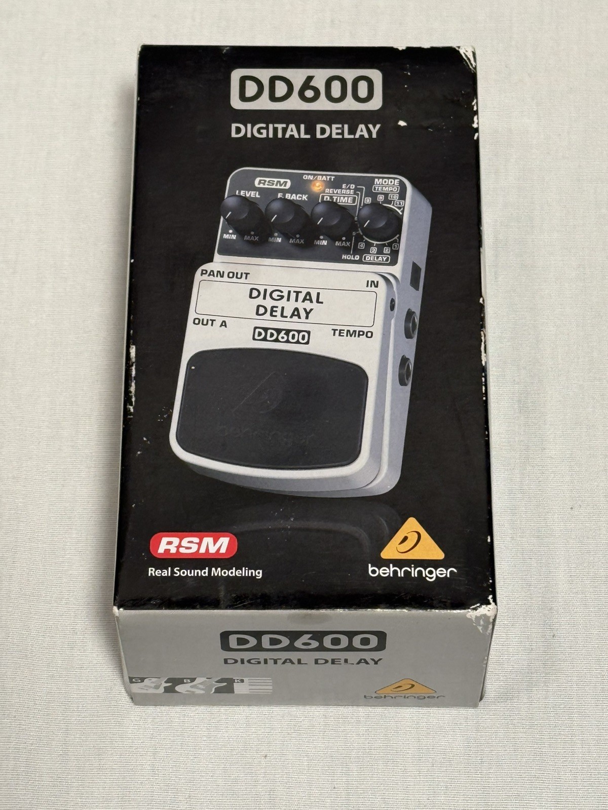 Behringer DD600 Digital Delay Guitar Effect Pedal