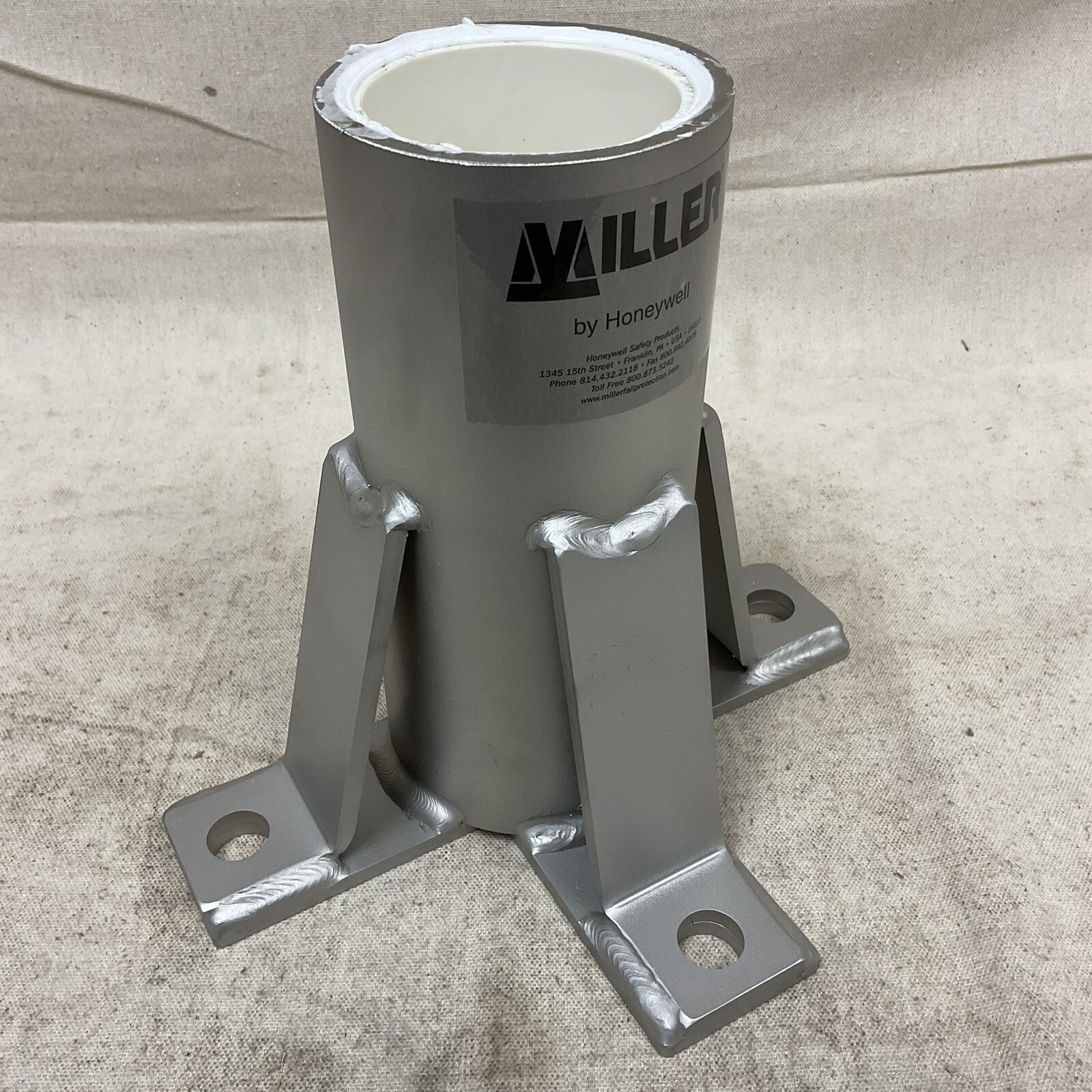 HONEYWELL MILLER DH-7ZP Confined Space Hoist Floor Mount Sleeve 450lb Cap
