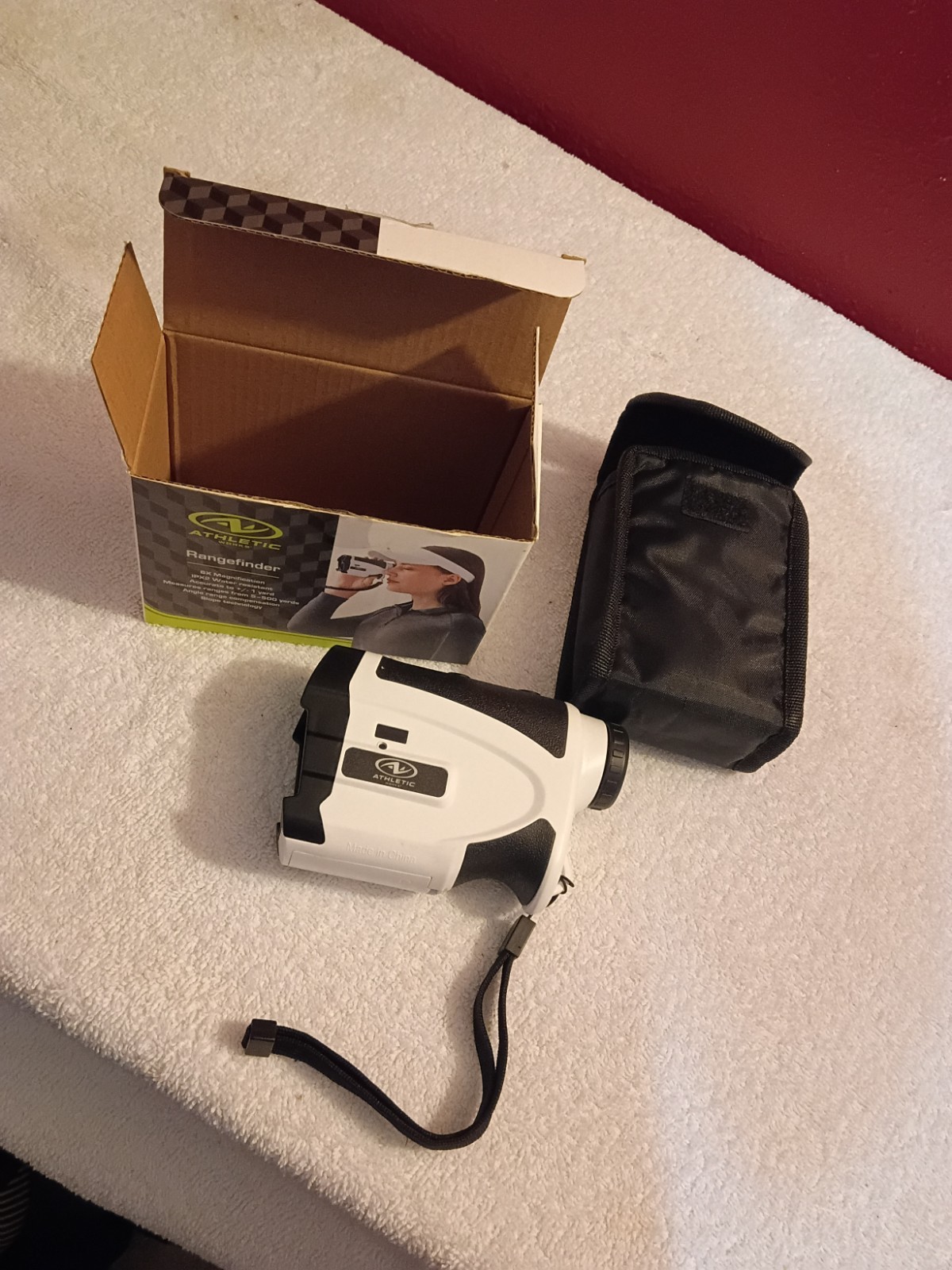 Athletic Works UG0-20711WM 6x Magnification IPX2 Water Resistant Rangefinder...