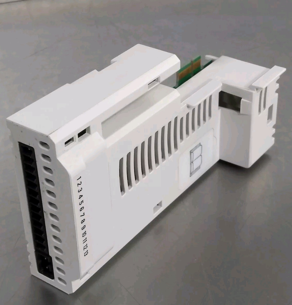 Control Techniques 9656-0004 GT8 Basic IO Loc3B40