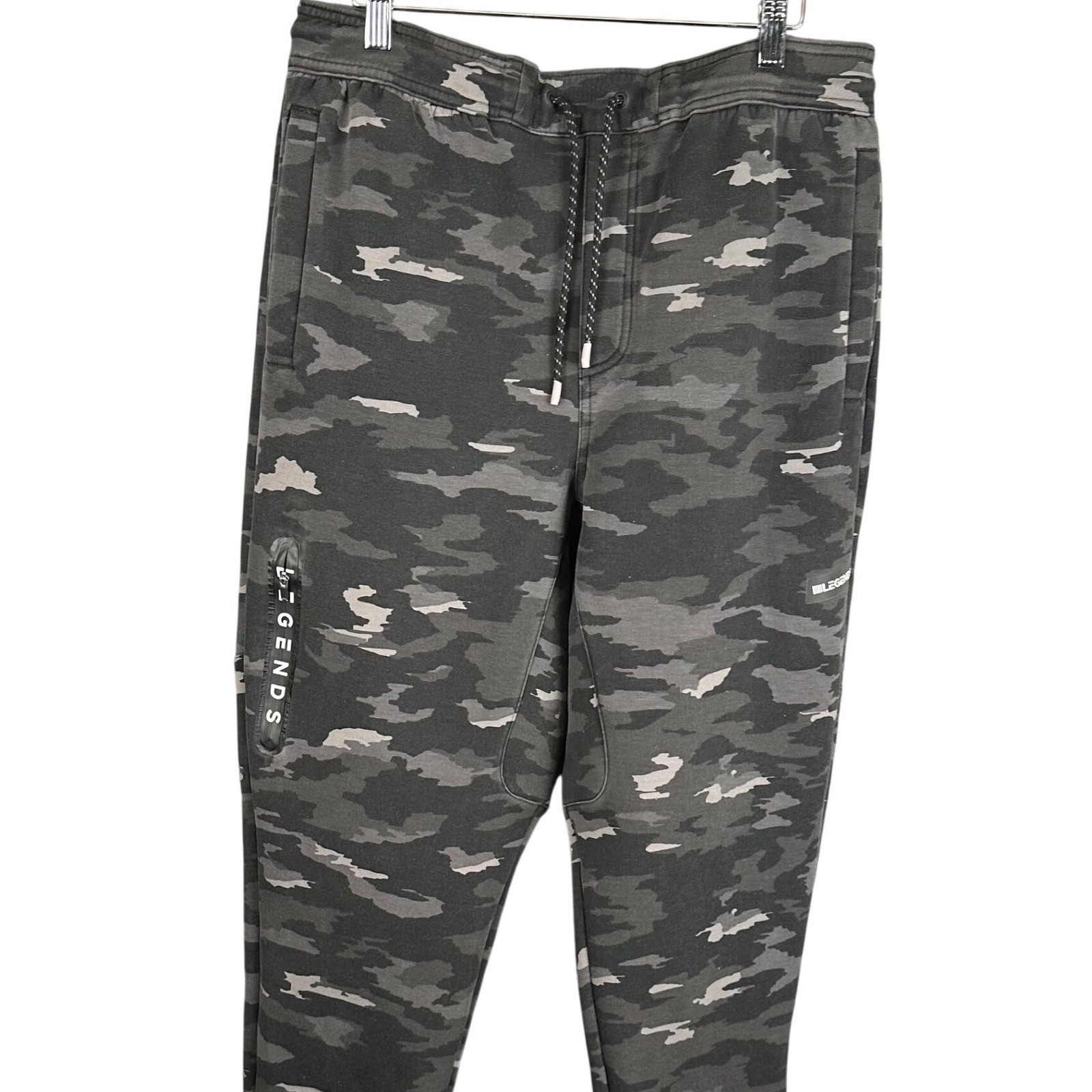Legends Luka Jogger Mens XL Grey Camo Tapered Athletic Sweatpants Pants