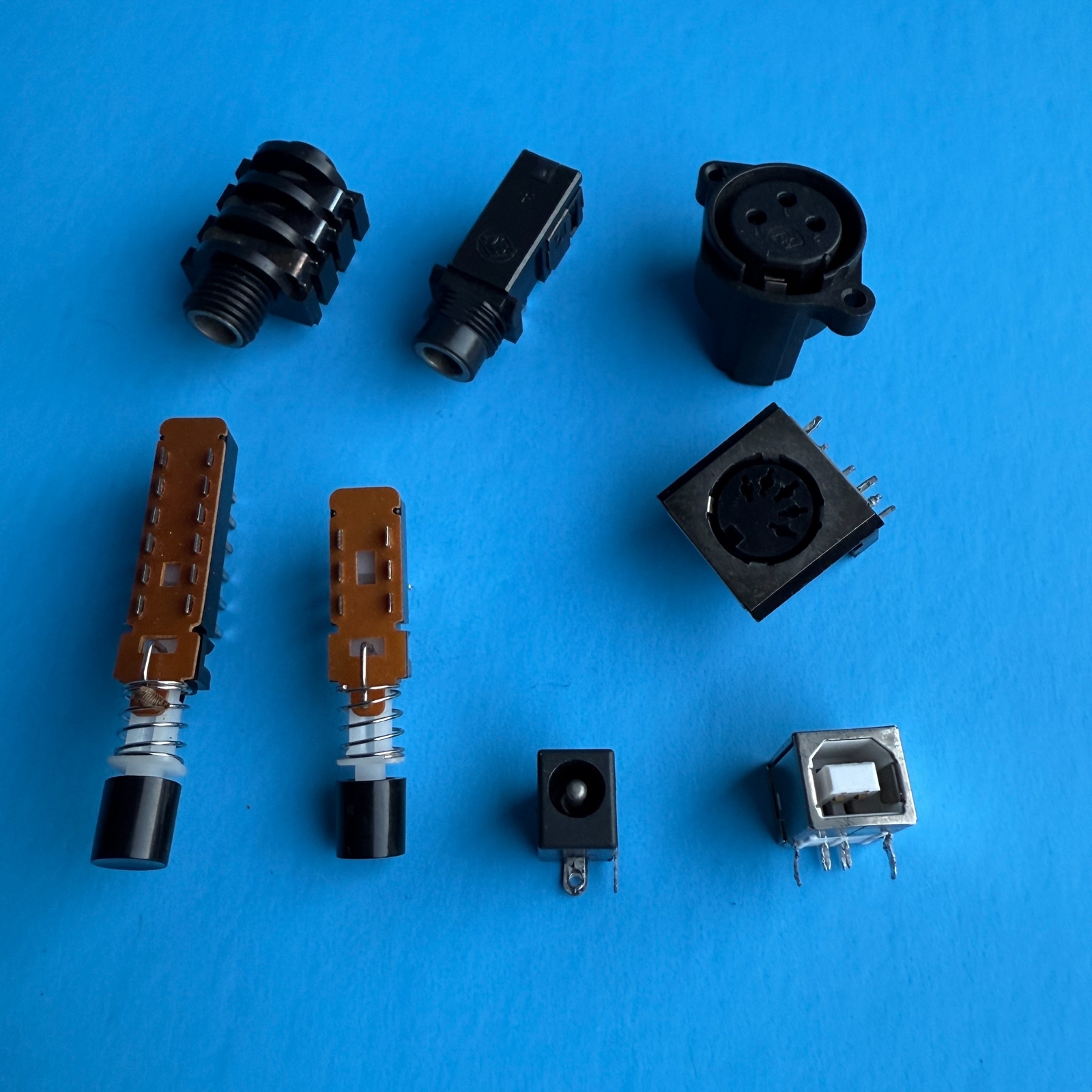[FRS] M-AUDIO OZONE MIDI Keyboard Socket Switch MIDI XLR AC Input [Select Part]