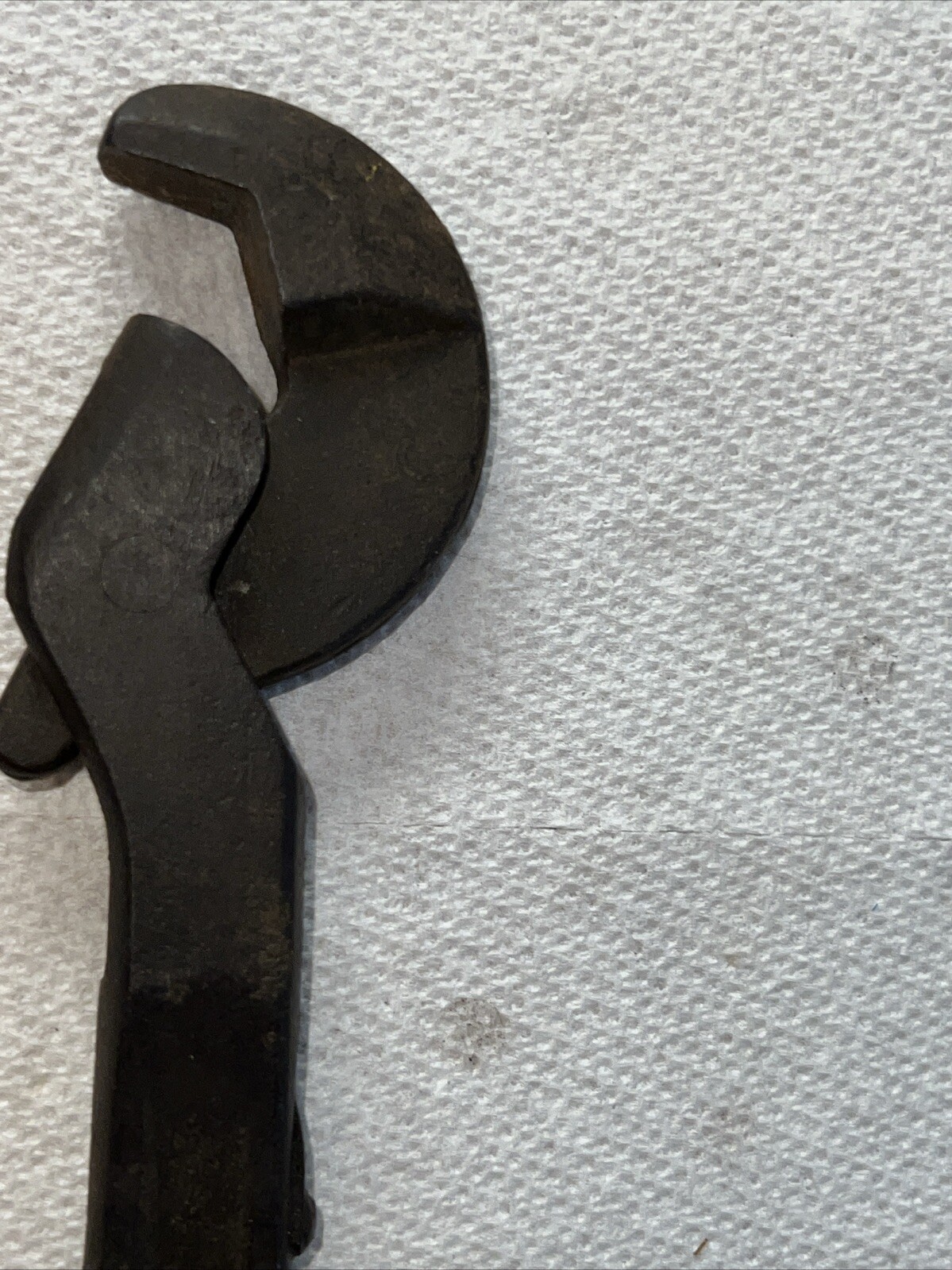 Vintage Heller Bros. Self Adjusting MASTERENCH 8" WRENCH PATENTED Horse Logo USA