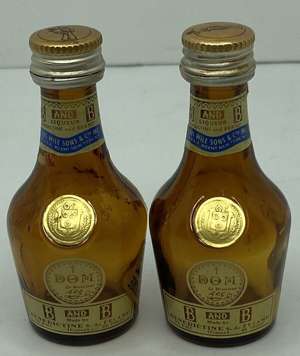 Vintage French BENEDICTINE B&B DOM Mini Glass Bottle EMPTY Liquor Brandy 4"