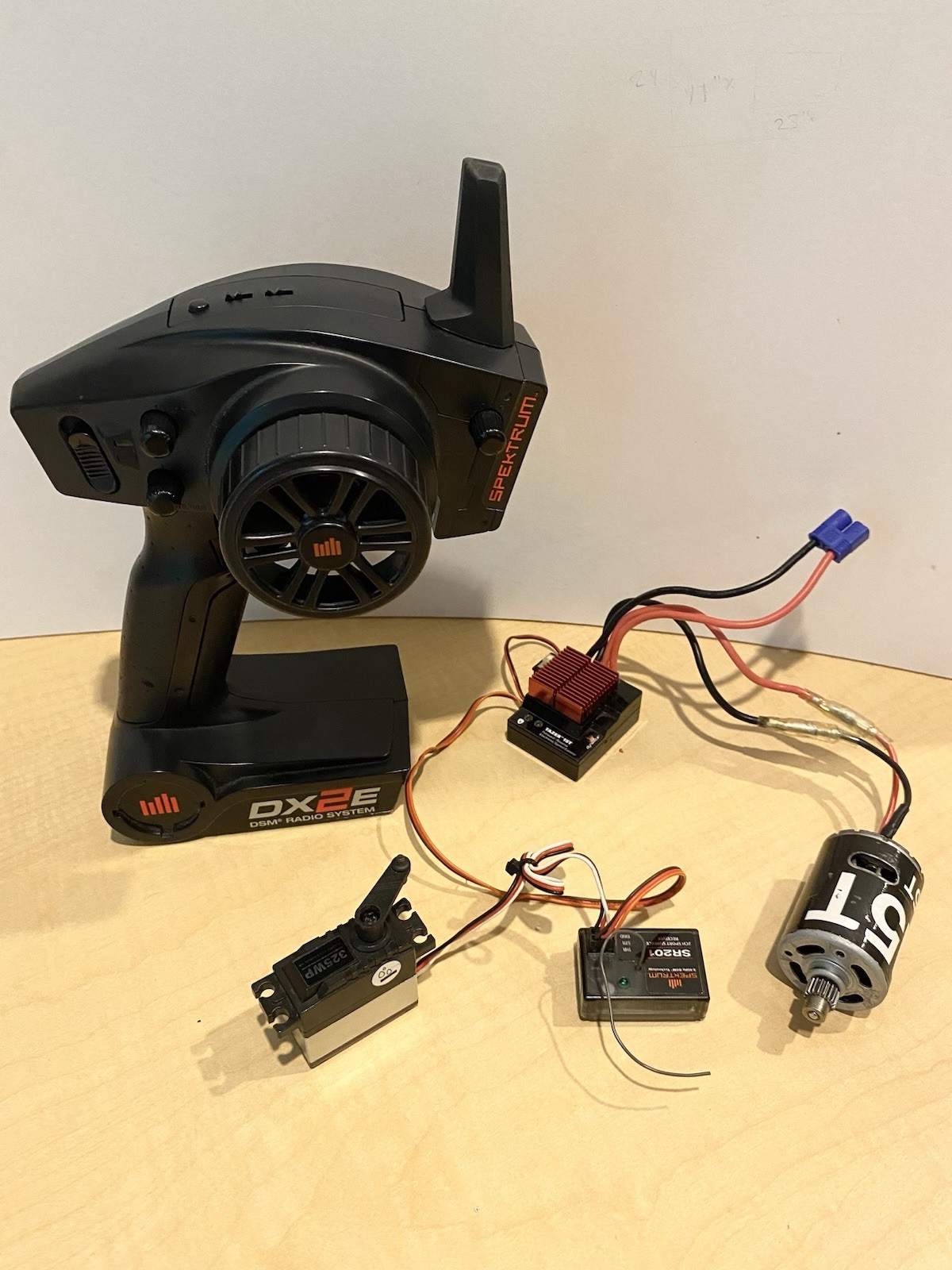 RC 1/10 Brushed ESC Motor SPEKTRUM DX2E 2.4GHz 2-CH Radio Receiver Servo Tested