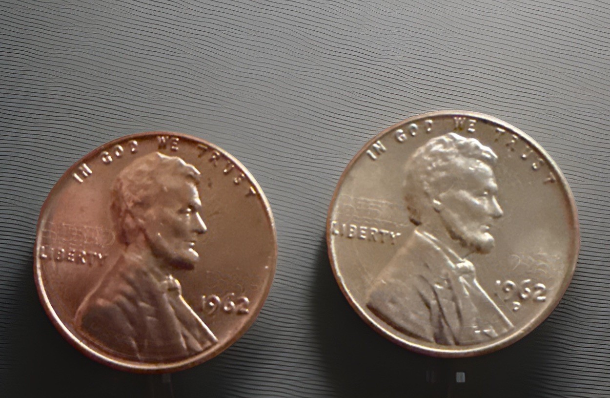 1962 LINCOLN MEMORIAL CENT PENNY (2 COIN SET P & D) UNC #2539