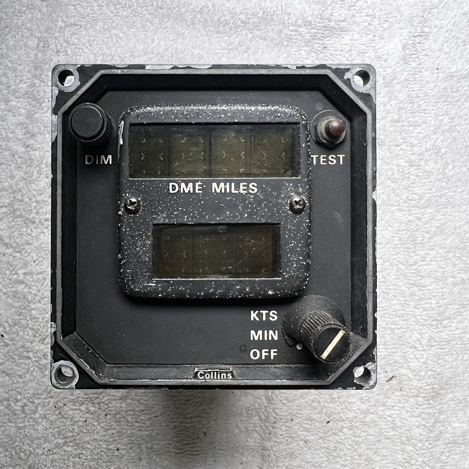 Collins 339F-12 DME Indicator 622-1234-016