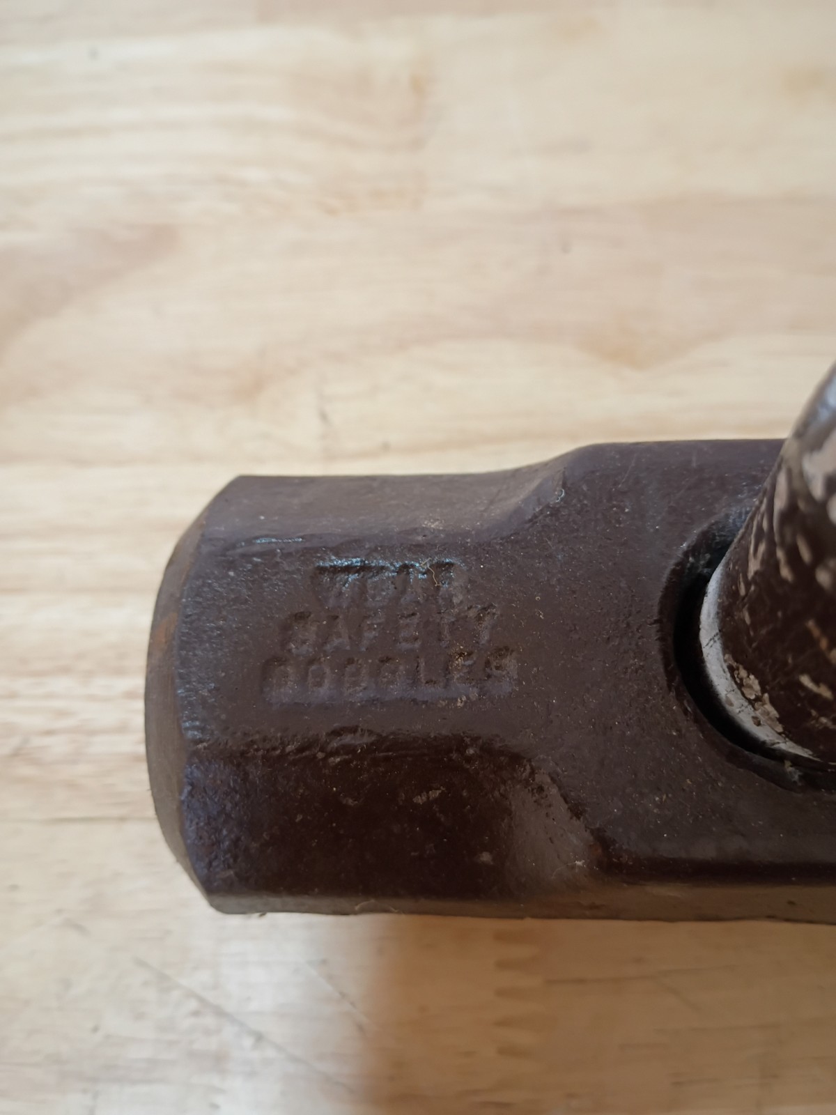 8 lb sledge hammer
