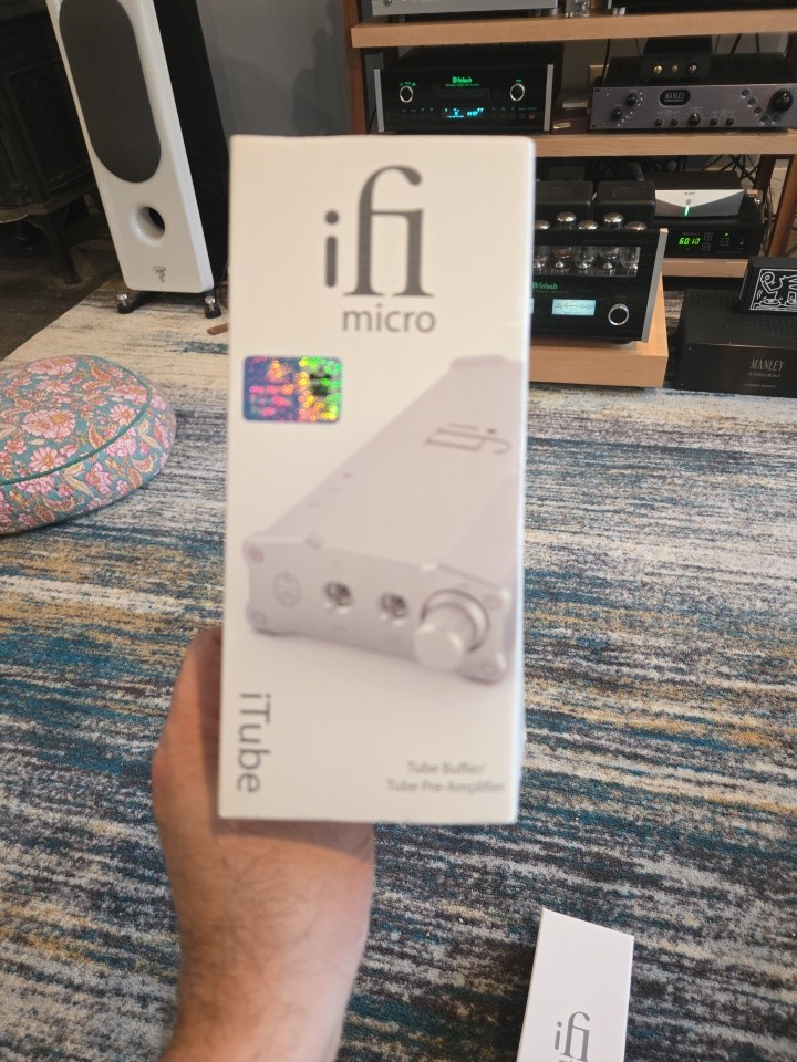 ifi micro itube Tube Buffer/Tube Pre-Amplifier