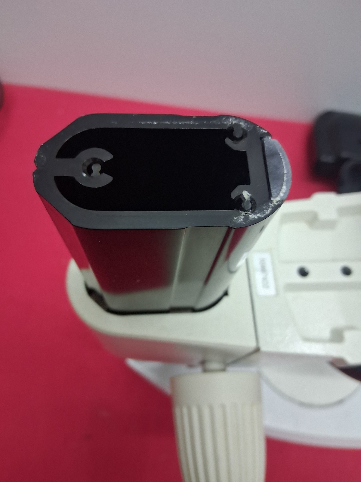 LEICA S4E STEREO ZOOM MICROSCOPE 6.3 -30 X MAGNIFICATION WITH STAND & LED LIGHT