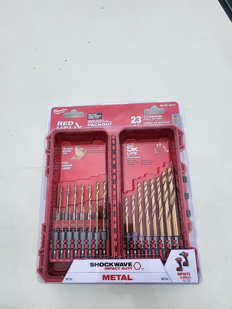 Milwaukee SHOCKWAVE 23-Piece Impact Duty RED HELIX Titanium Twist Drill Bit Set