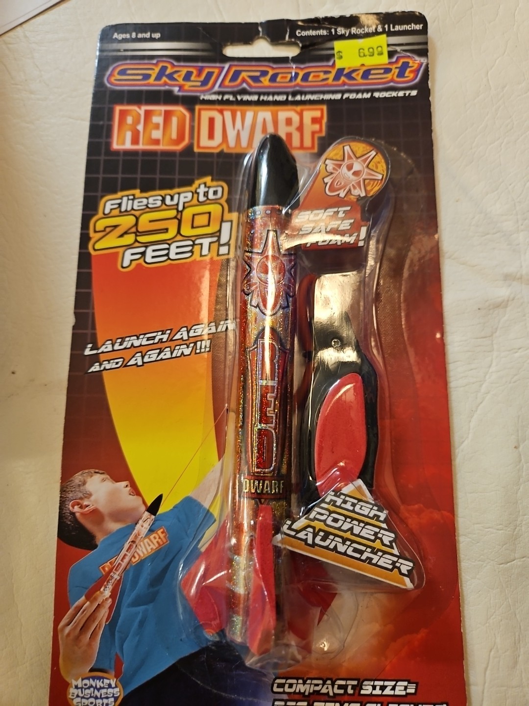 Monkey Business Sports Sky Rocket Flies Over 250 Feet Red Dwarf New In Box 3013