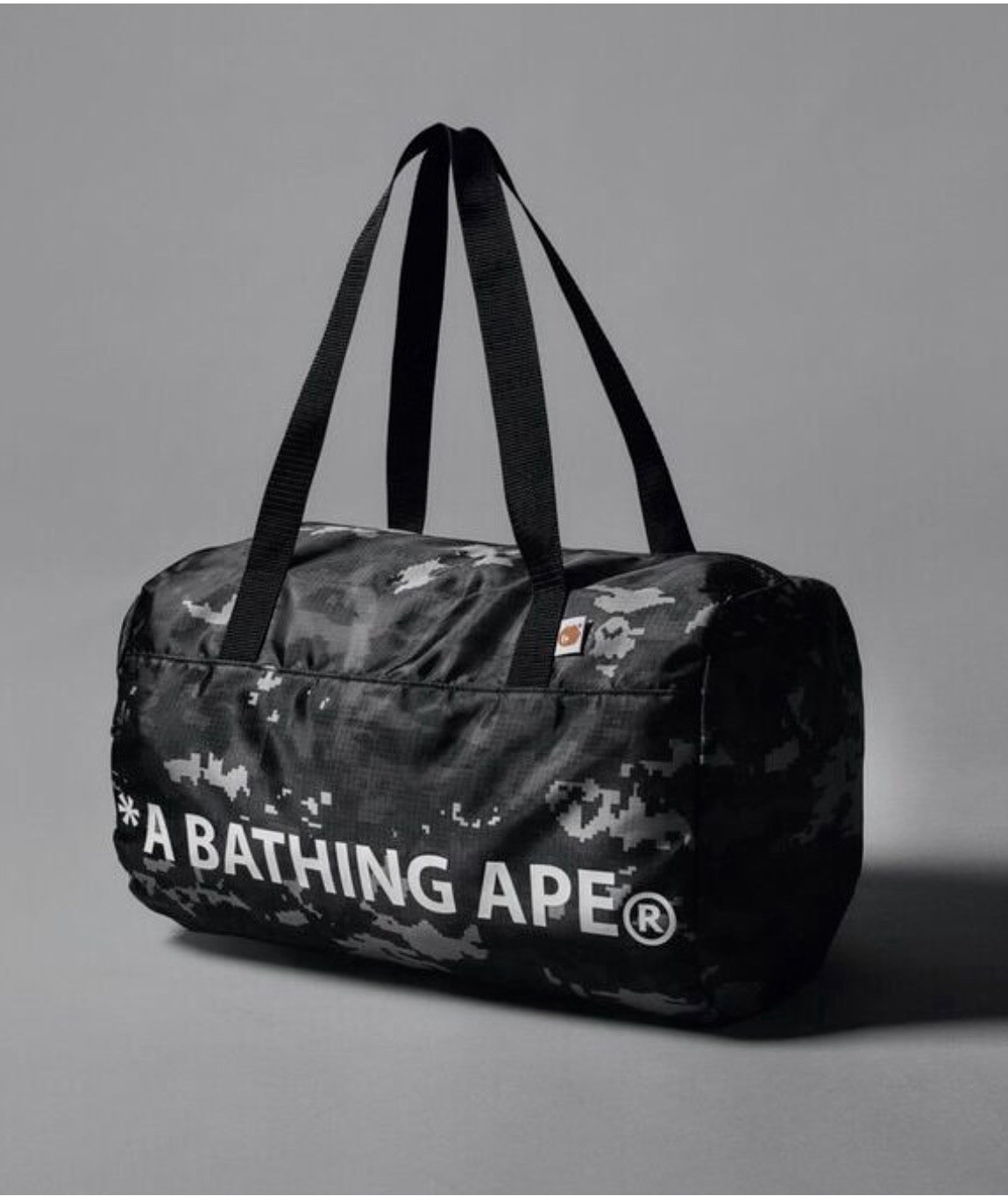A Bathing Ape BAPE Digital Camo Big Boston Bag Duffle Smart Magazine *Bag Only**