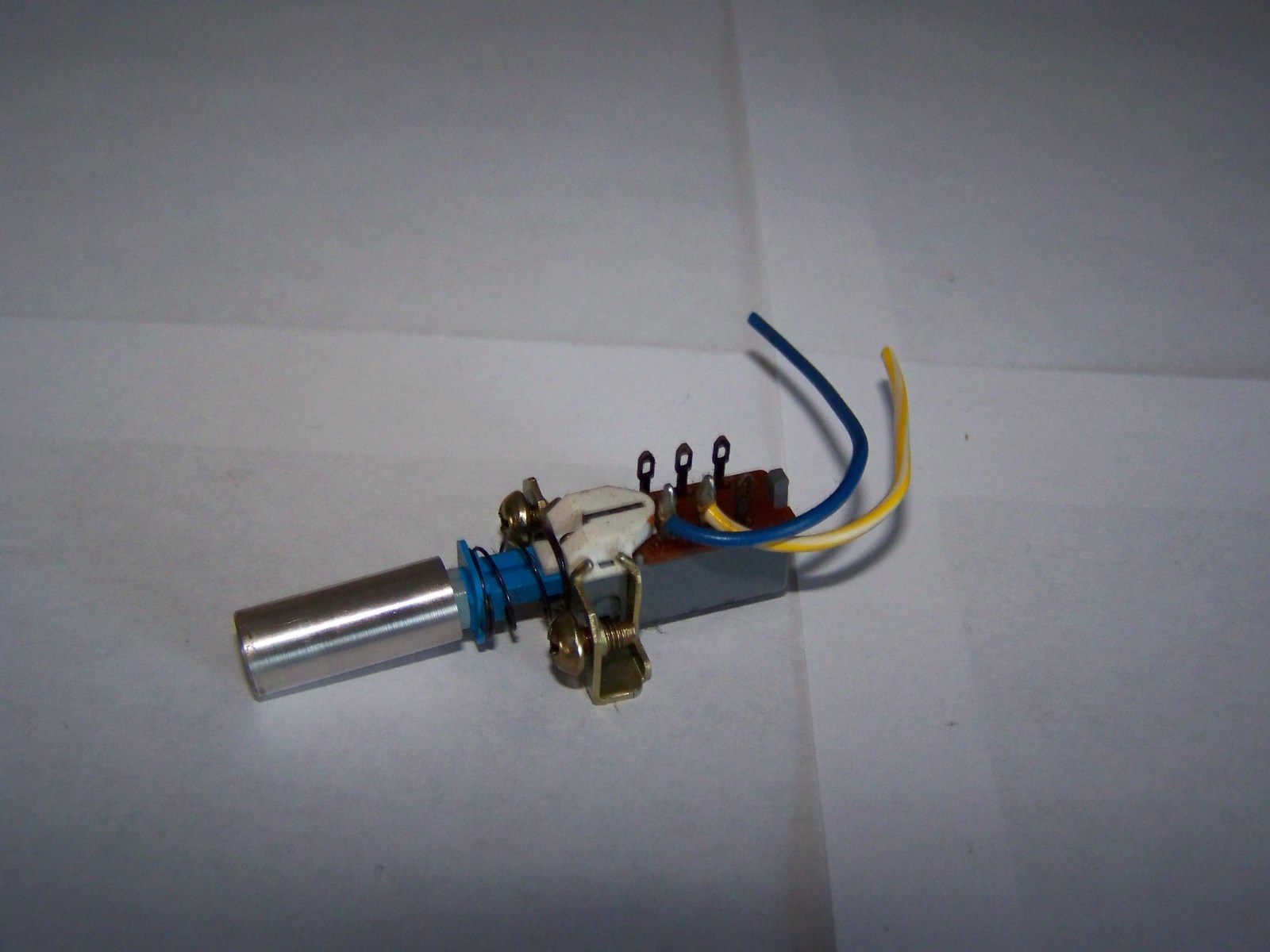 Pioneer SX-636 TX-6200 SX-535   Push Switch & Knob (Muting.)   ASG-040 & AAD-082