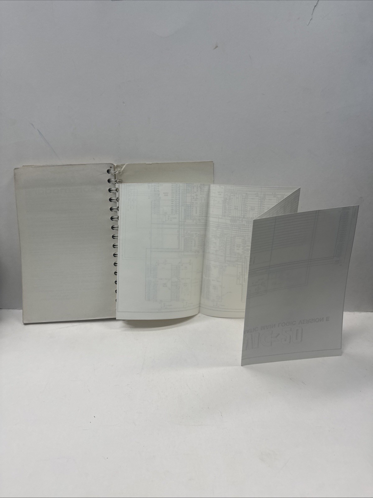 VIC-20 Programmer's Reference Guide Commodore Spiral Bound Vic20 Schematic