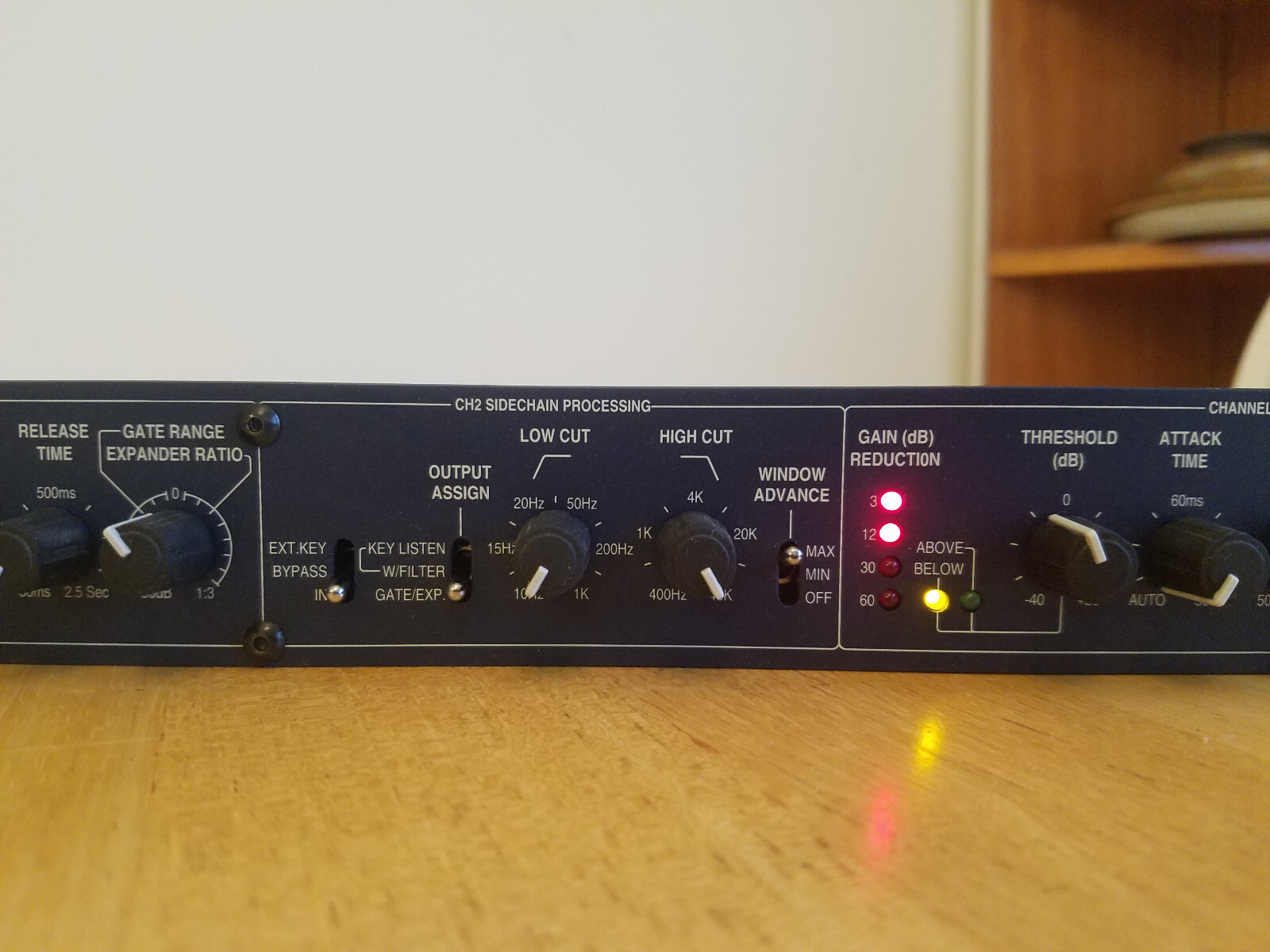 Symetrix 562E Windowing Expander Gate, Excellent condition