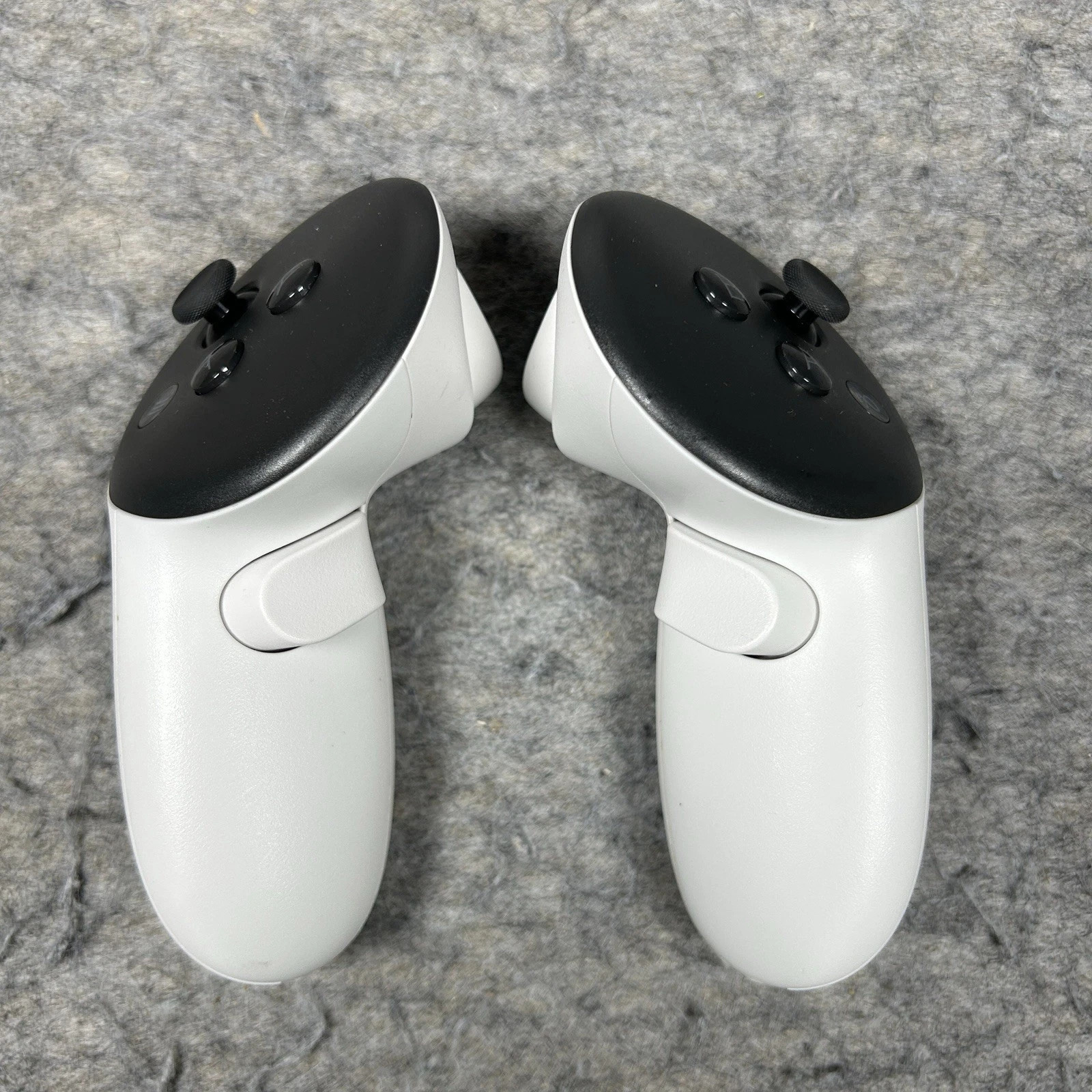Meta Quest 3 128GB Standalone VR Headset & Controllers