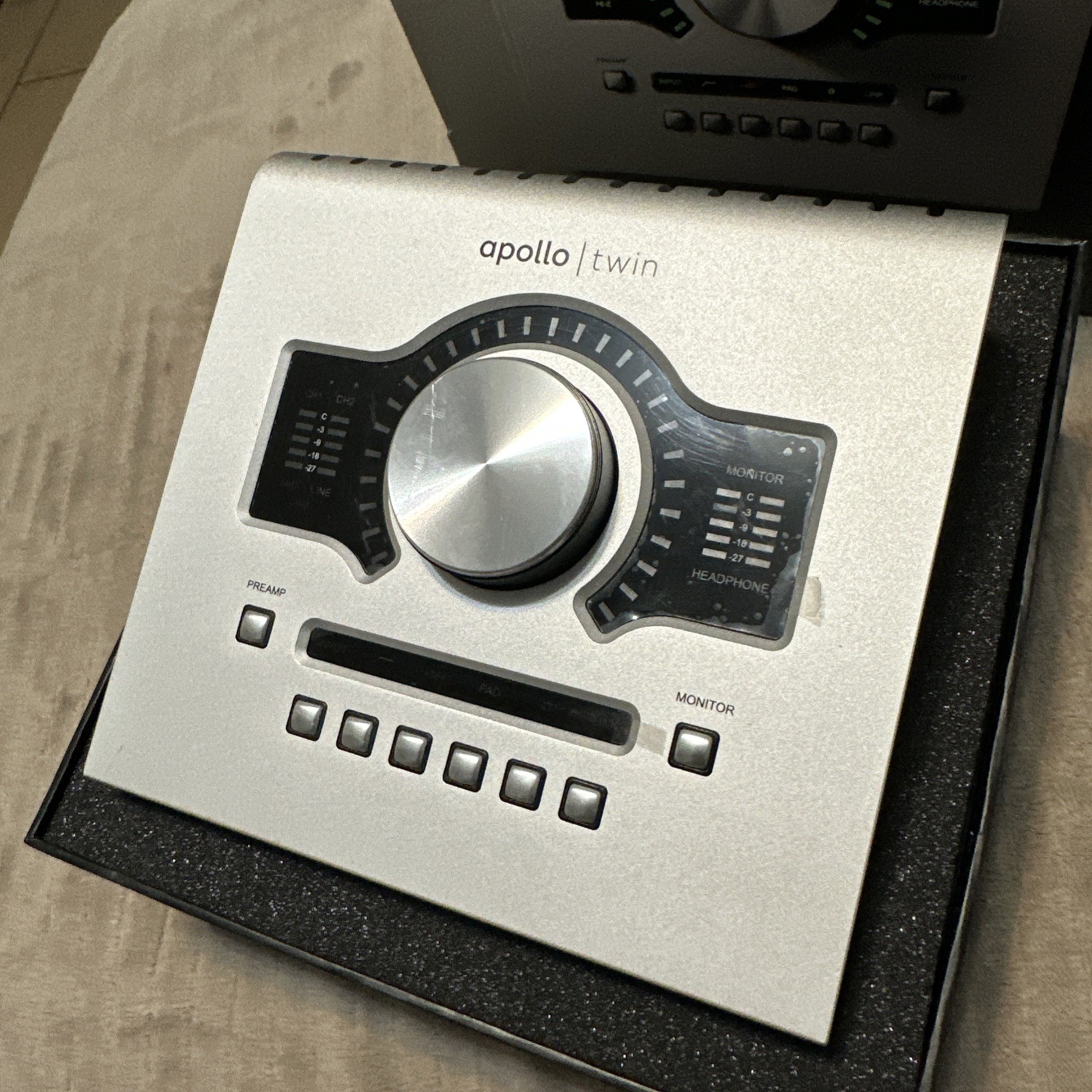Universal Audio Apollo Twin DUO USB 3 Audio Interface UAD-2 Core Studio Tested