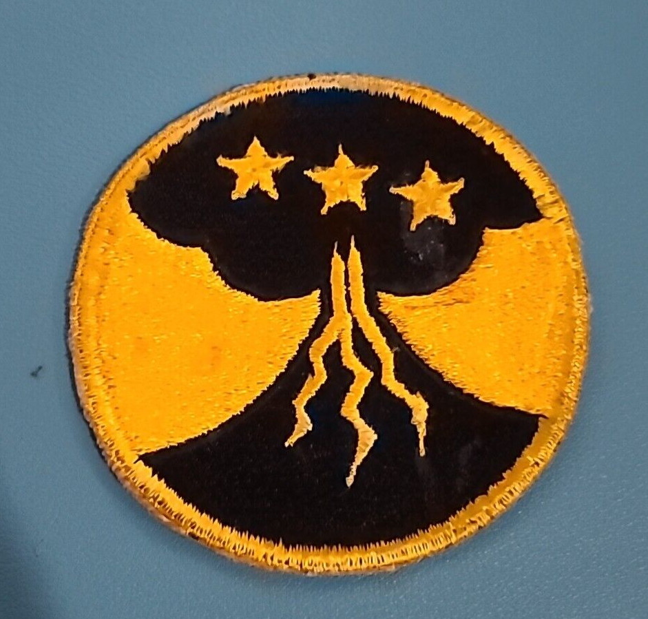 US Army 1st Filipino Unit Patch-Cut Edge-Snow Back--Original WW-II*