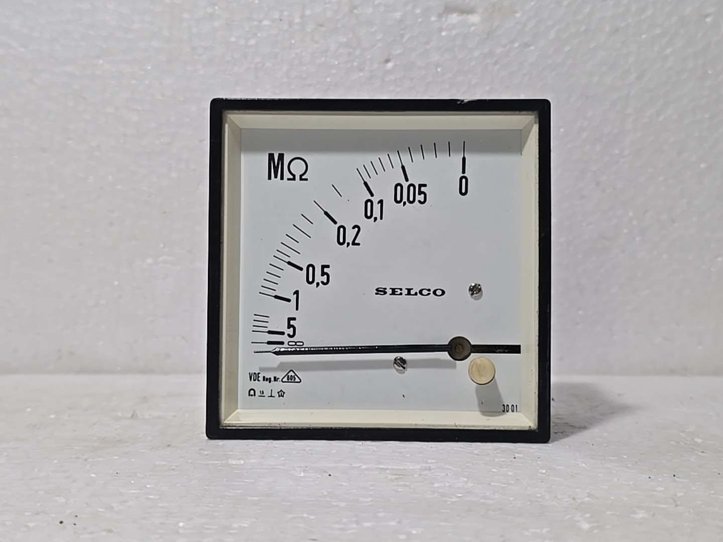 Selco Megaohmeter VDE Reg 605