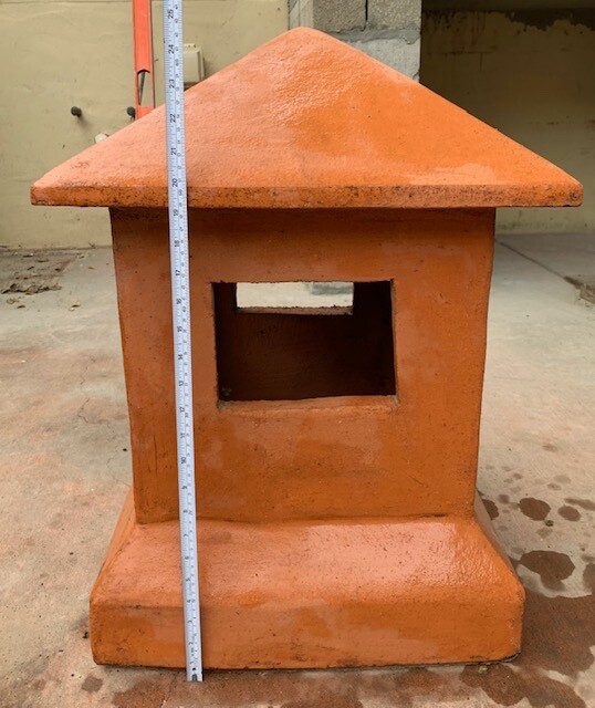 Woodland Hills Clay Chimney Pot 18"x18'x25"