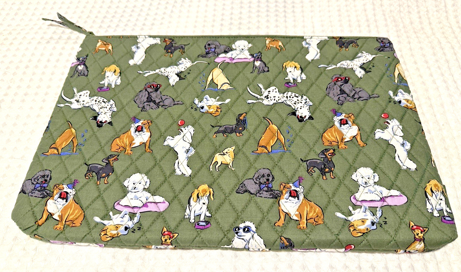 Vera Bradley Laptop Pouch in Cotton Dog Park *Great Gift Idea