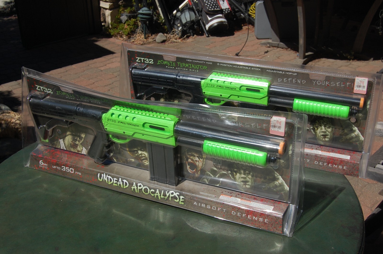 PAIR of CROSMAN ZT32 Zombie Terminator AIR RIFLE 6mm Airsoft Pump Black/Green