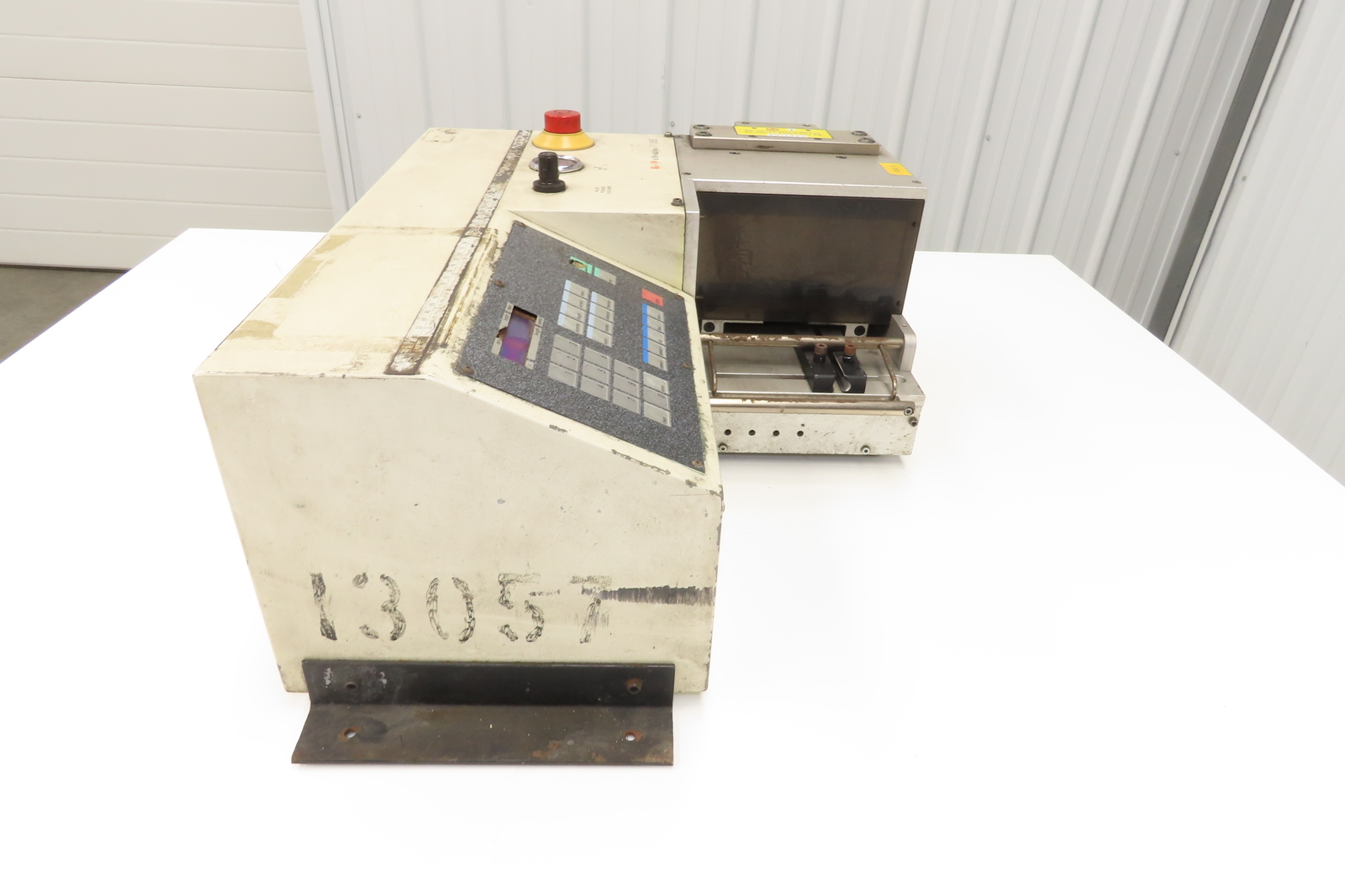 Schleuniger OC-3950 OmniCut Automatic Cutting Machine Wire Cable Fiber Optic