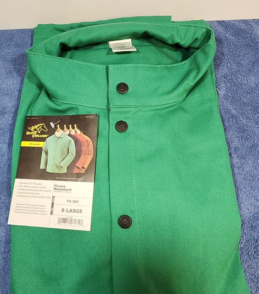 NEW Revco Black Stallion Size XL F9-30C 9oz. 30" Cotton FR Green Welding Jacket