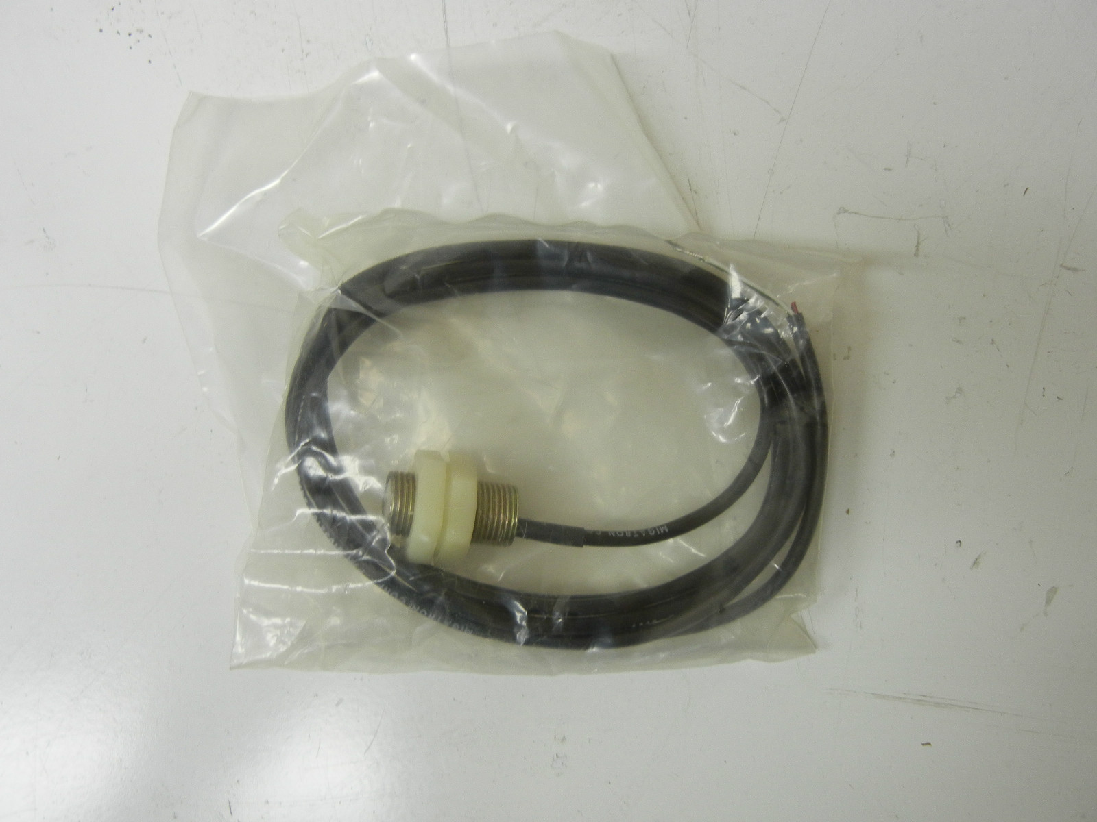 MIGATRON P/N 5103210 NEW ULTRASONIC SENSOR 5103210