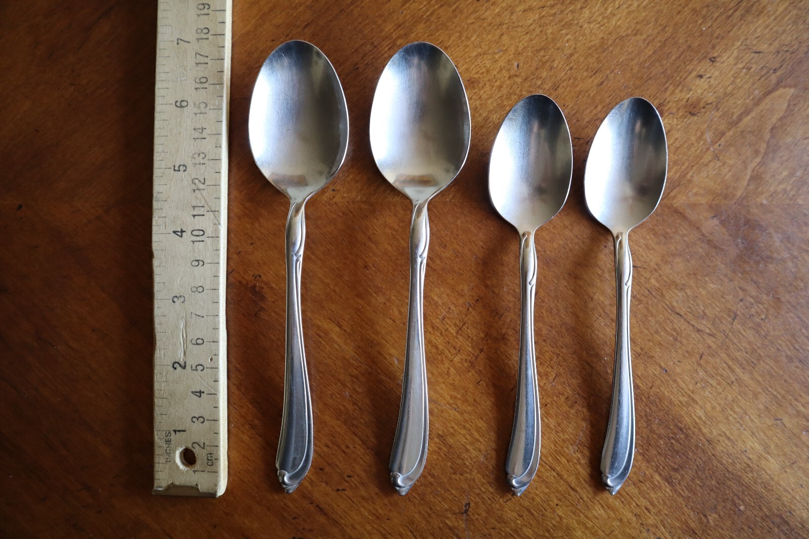 Oneidacraft Oneida Shasta Deluxe Stainless Glossy Lot 4x Table Spoon & Teaspoon