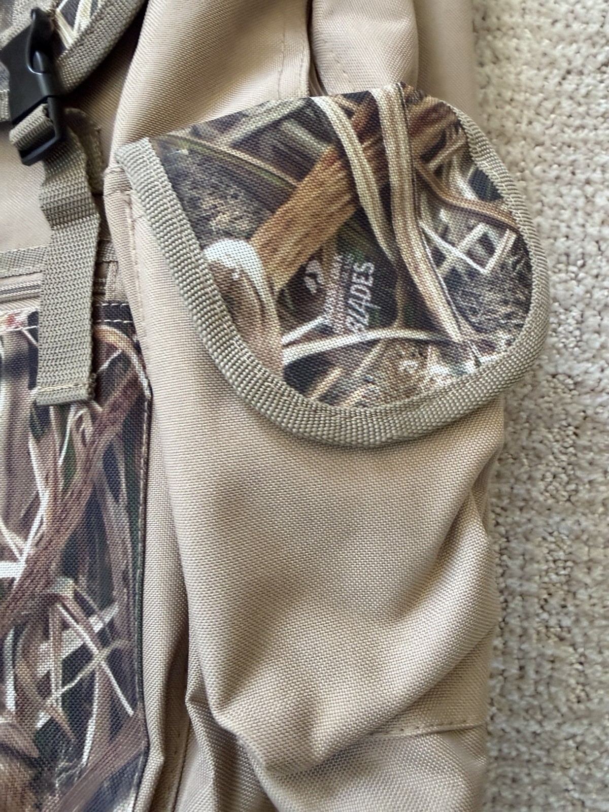 Mojo Outdoor Duck Decoy Backpack Camo/Tan NWOT
